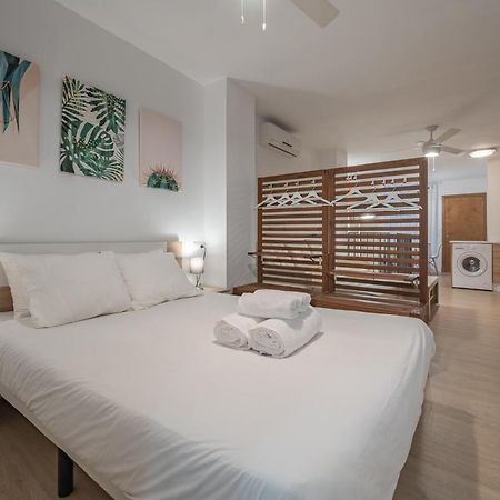 Suite Homes Parras Duplex Malaga Luaran gambar